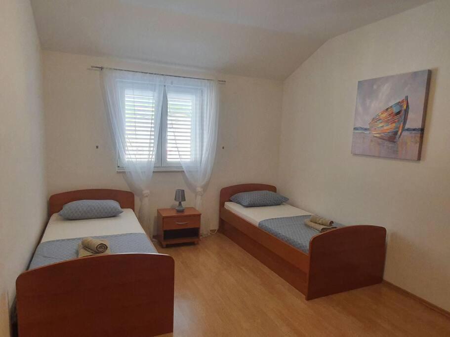 Apartment With Sea View Baska Voda Exterior photo